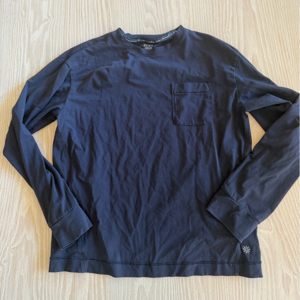Athleta navy Perfect Top